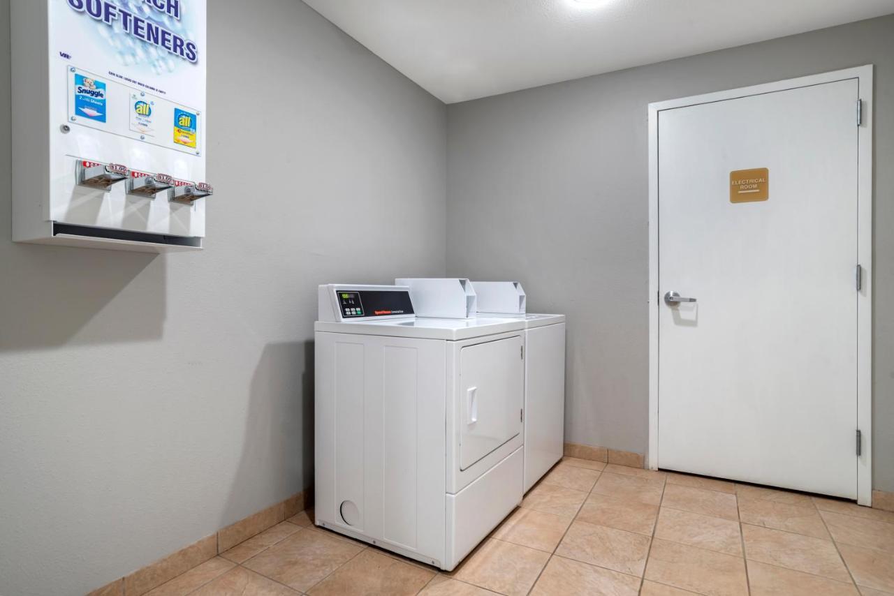 Quality Inn & Suites Demopolis Eksteriør billede