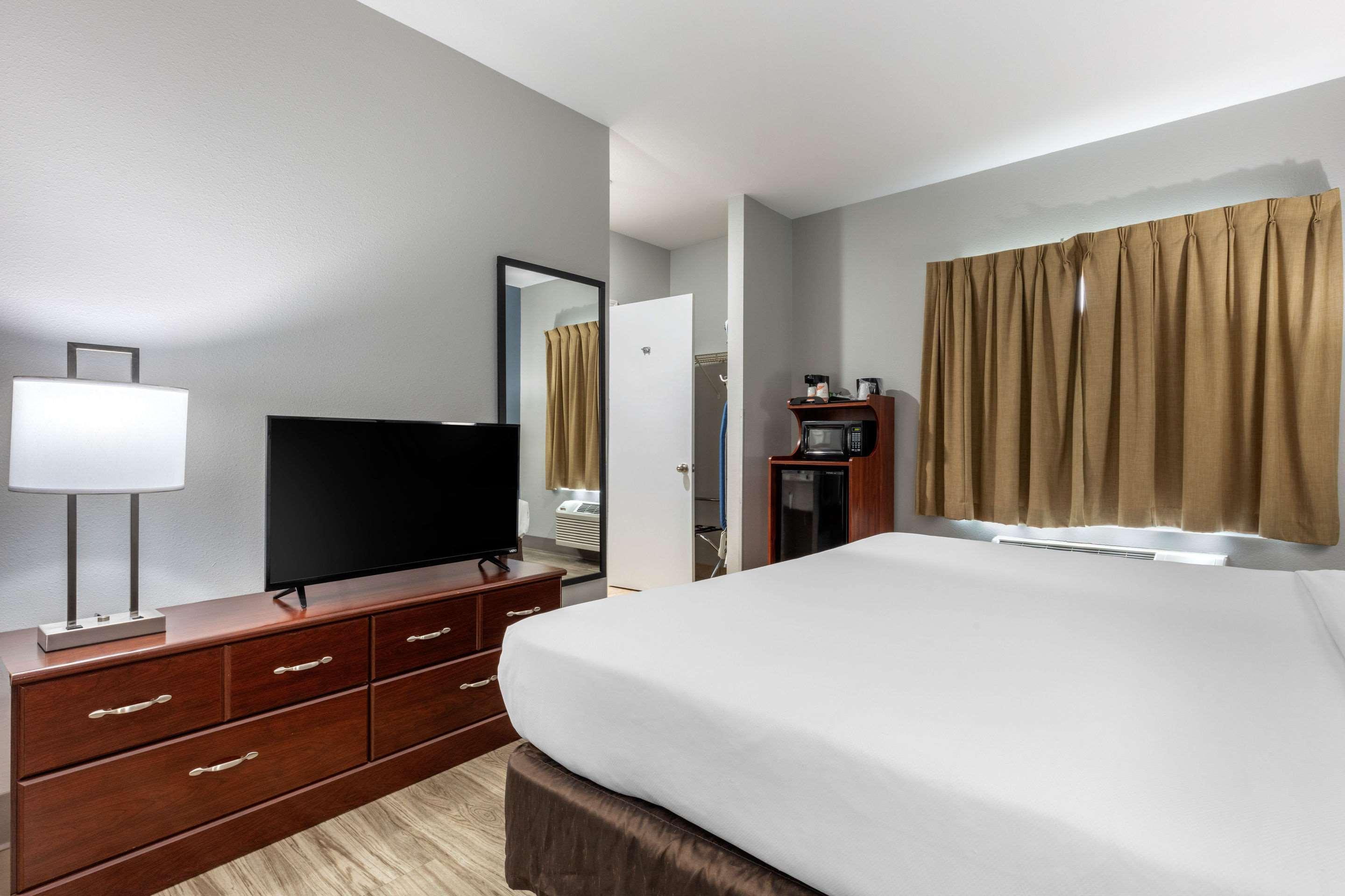 Quality Inn & Suites Demopolis Eksteriør billede