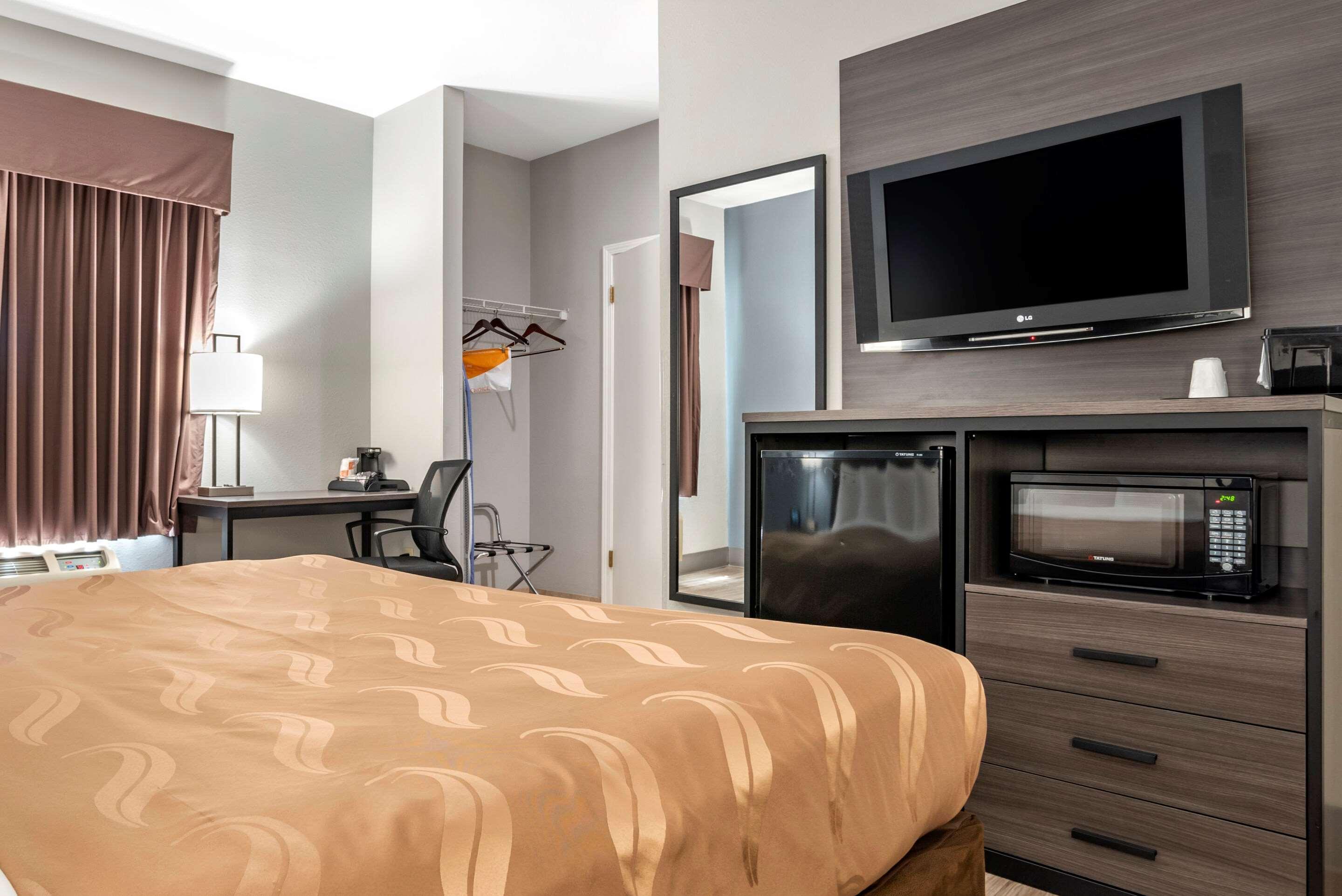 Quality Inn & Suites Demopolis Eksteriør billede