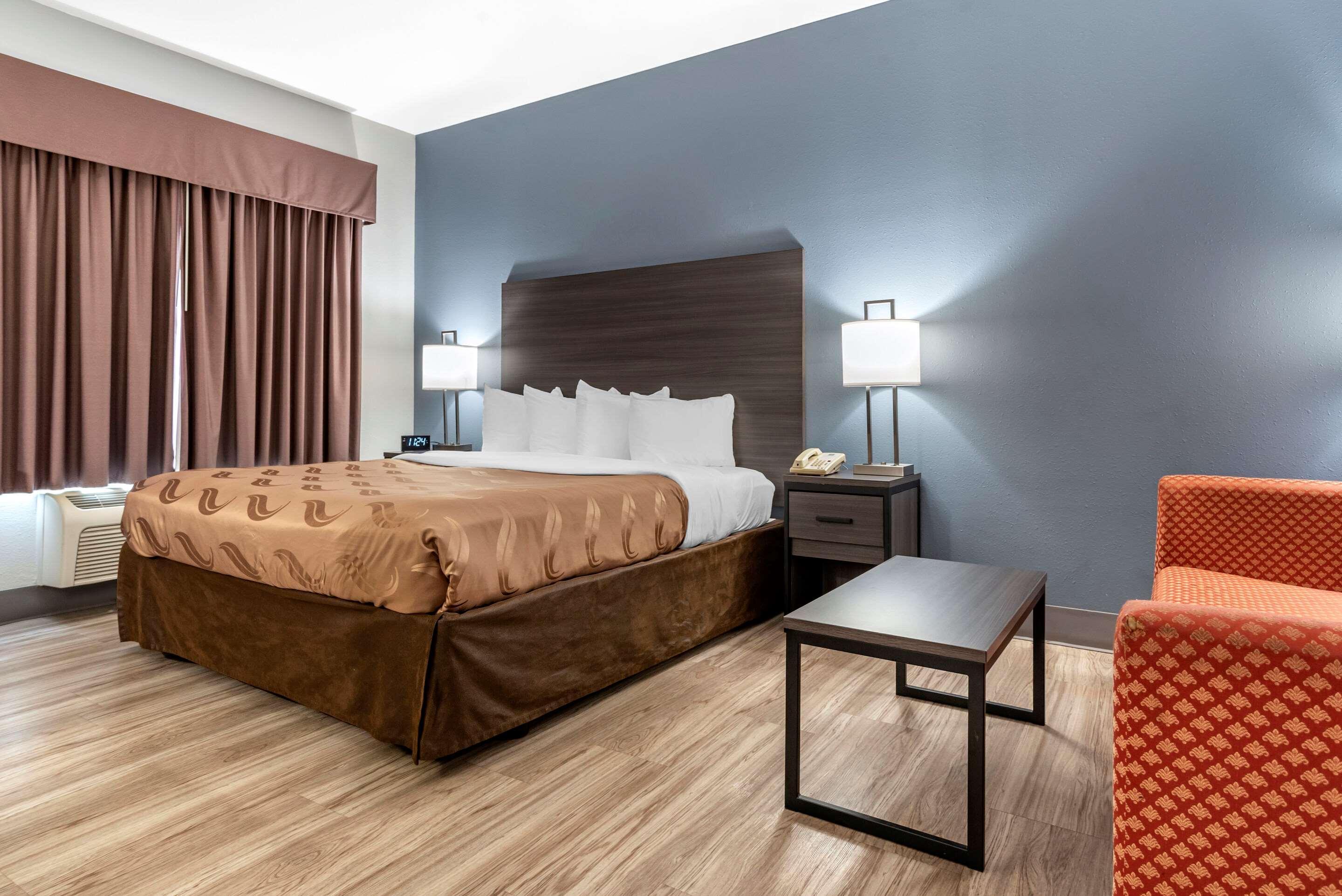 Quality Inn & Suites Demopolis Eksteriør billede
