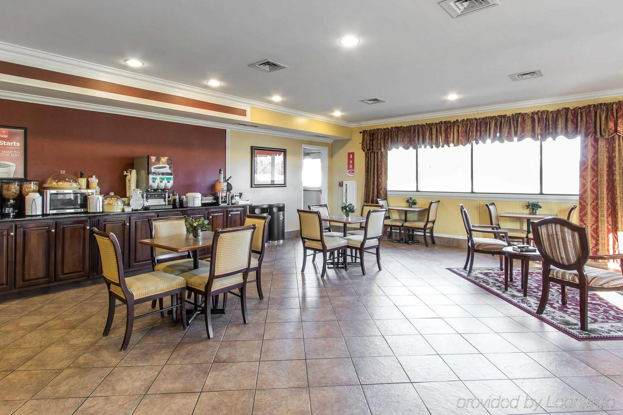 Quality Inn & Suites Demopolis Eksteriør billede